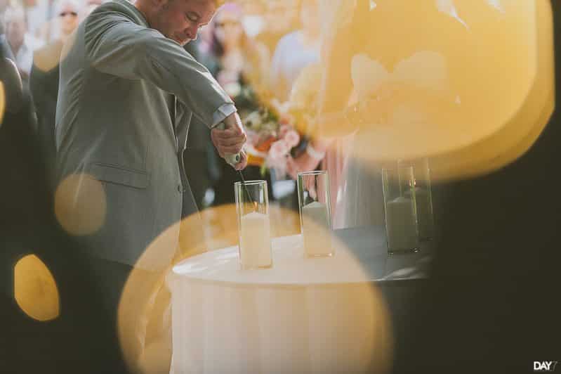 Ceremony under tree at Antebellum Oaks