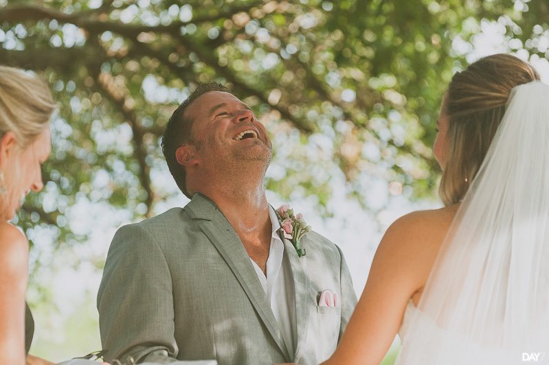 Ceremony under tree at Antebellum Oaks