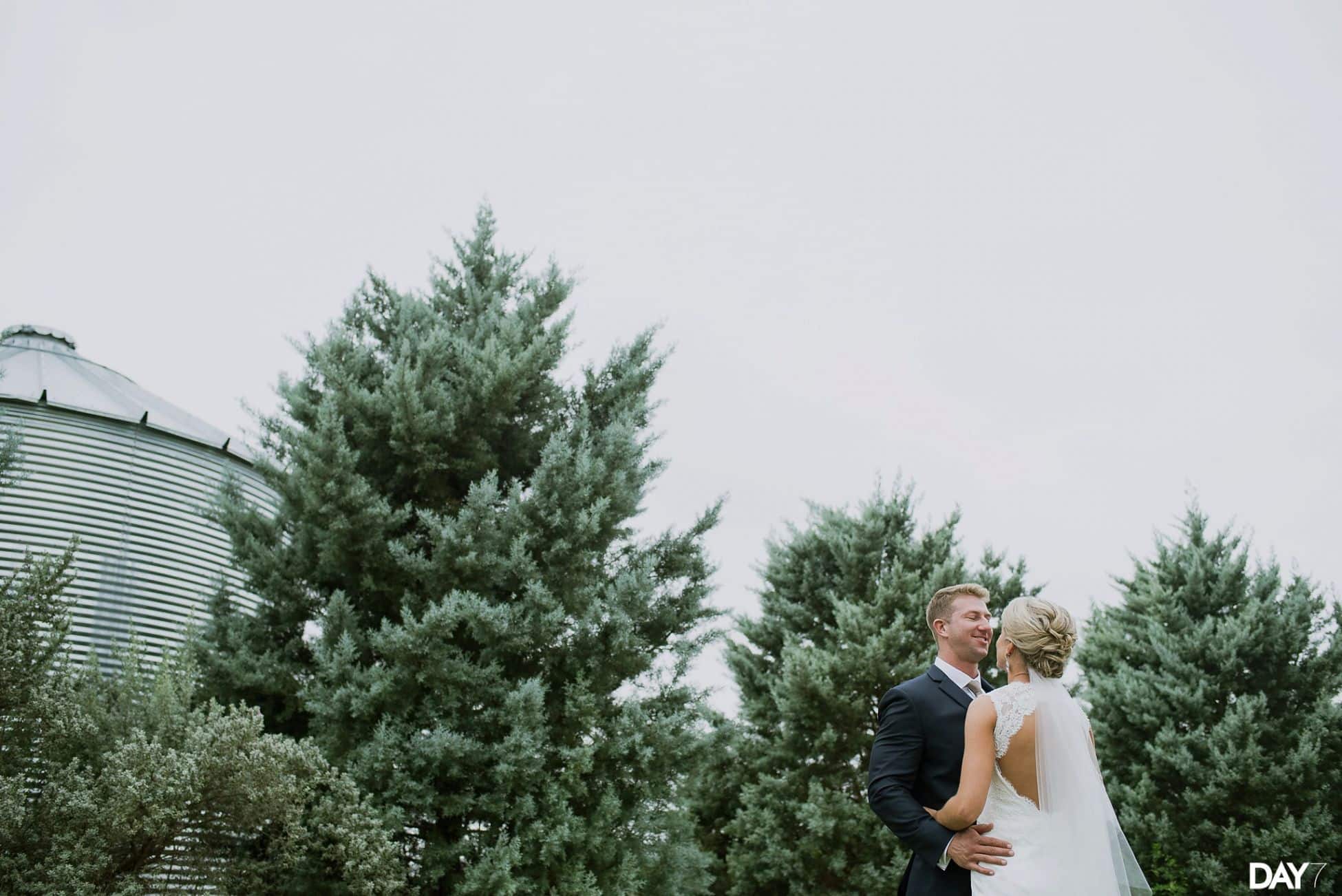 Antebellum Oaks Wedding Photos