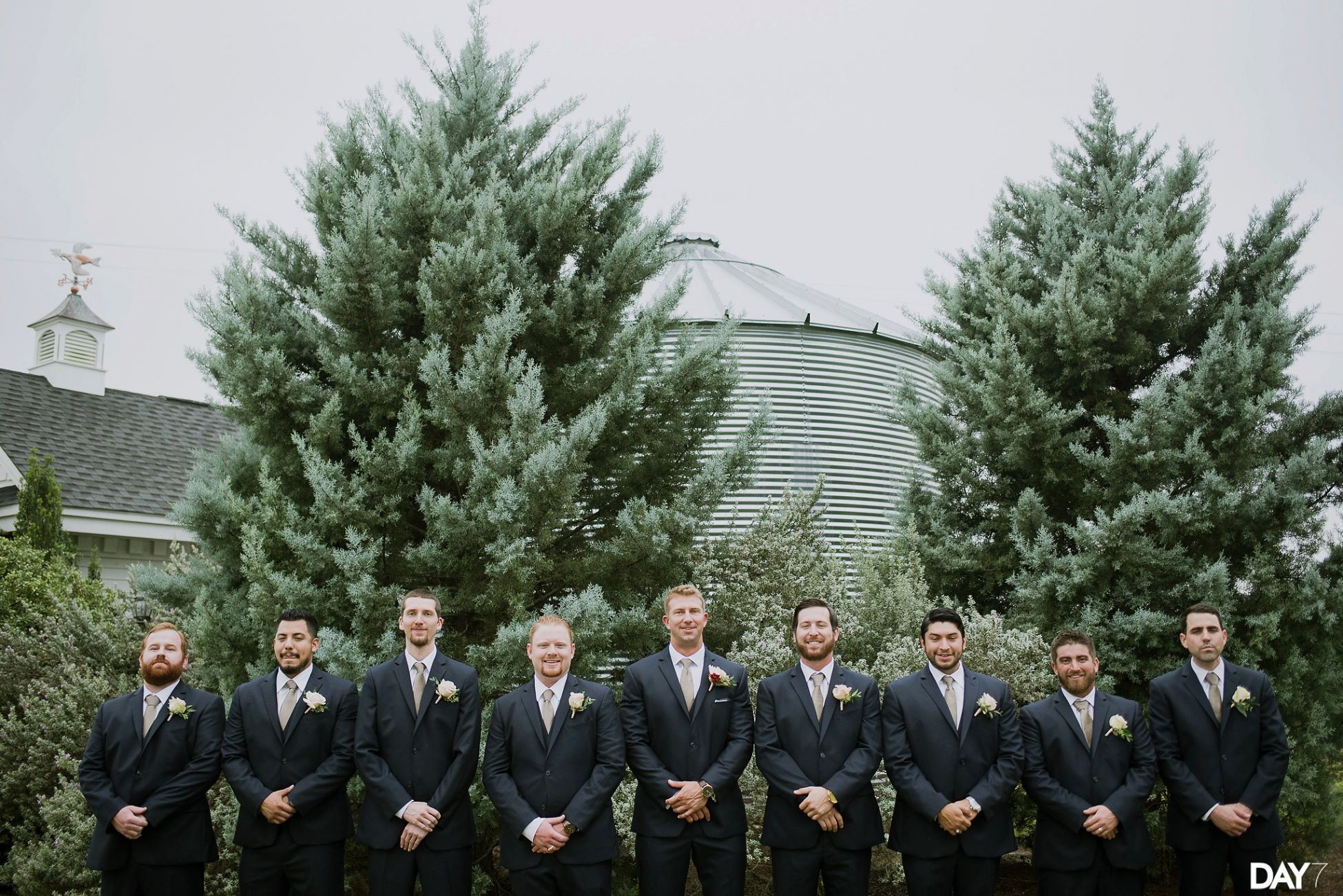 Antebellum Oaks Wedding Photos