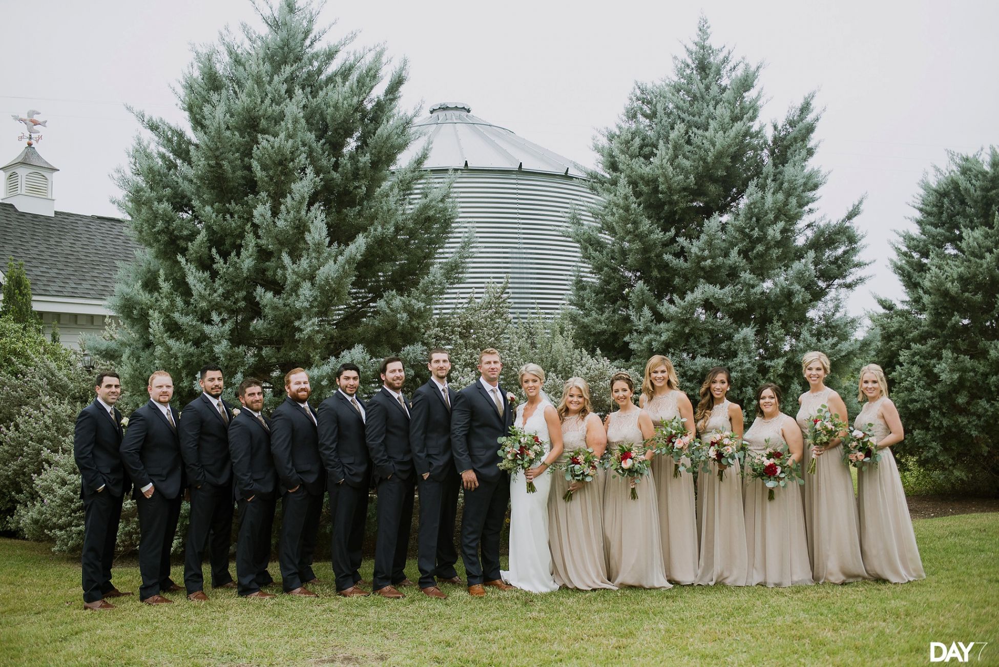 Antebellum Oaks Wedding Photos