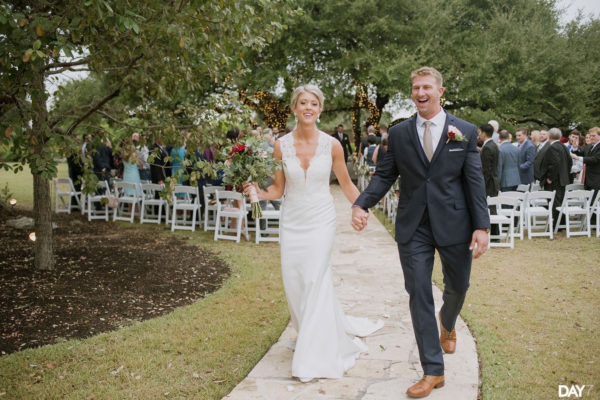 Antebellum Oaks Wedding Photos