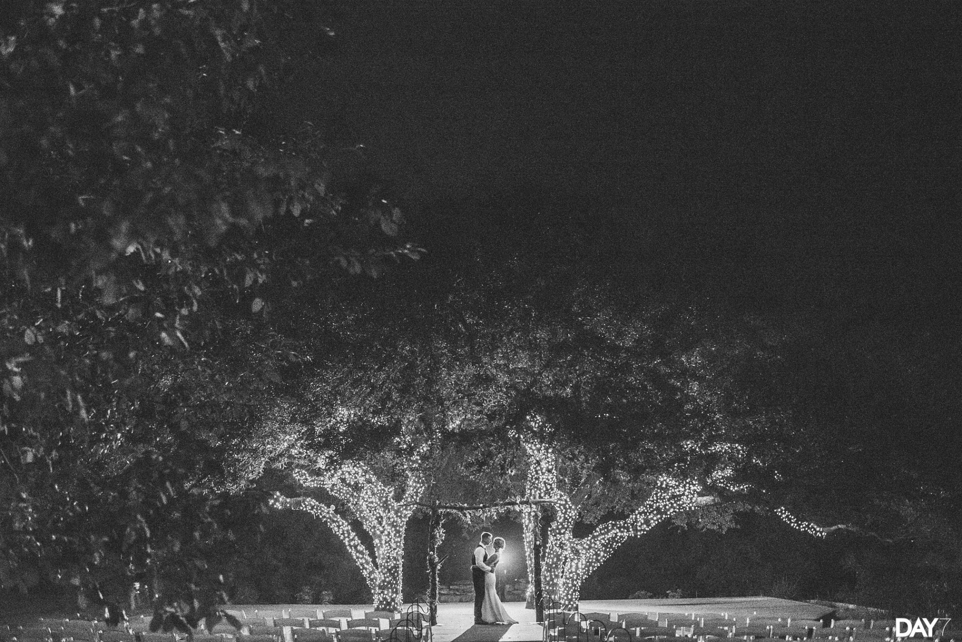 Antebellum Oaks Wedding Photos