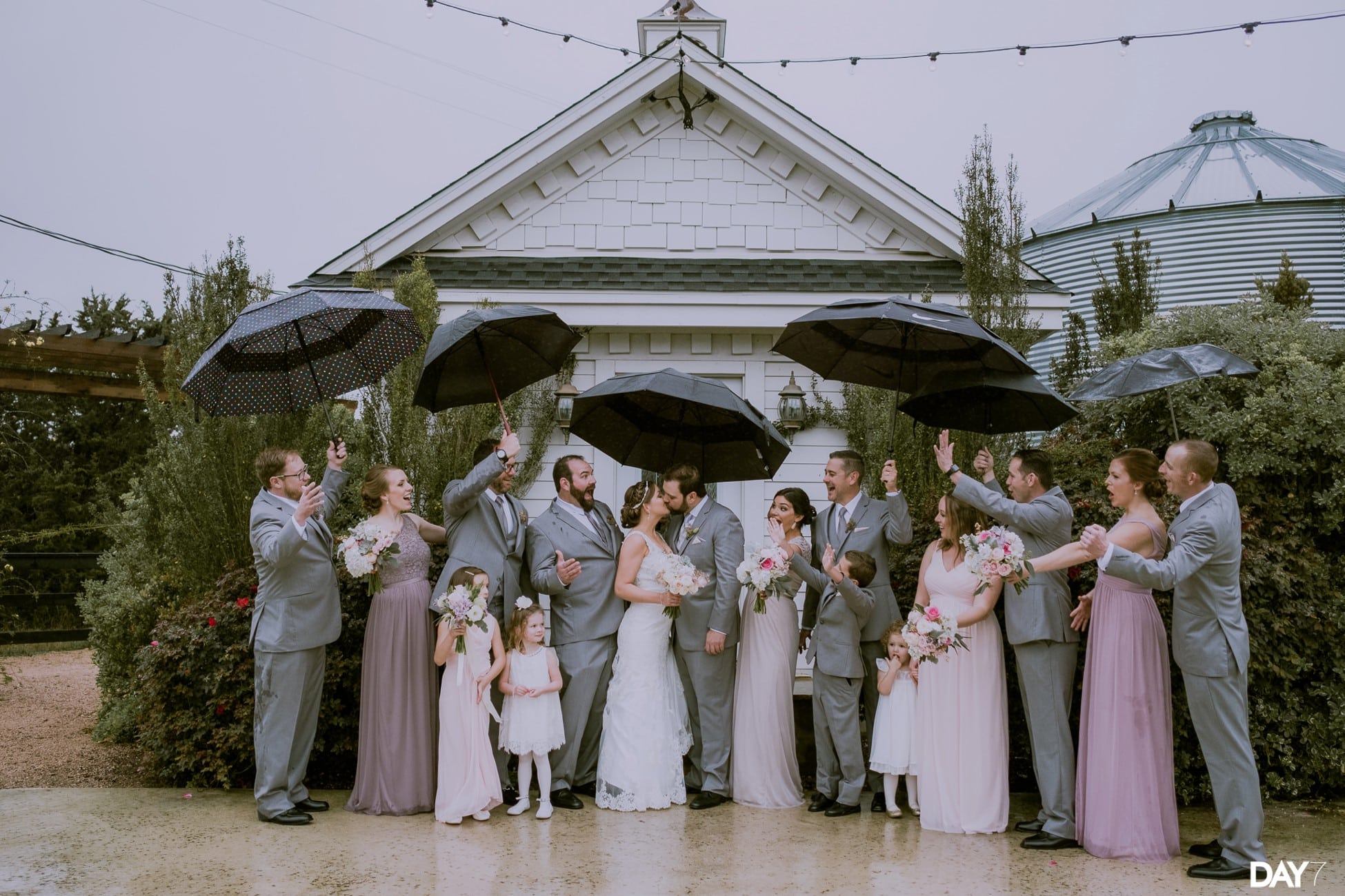 Antebellum Oaks Wedding_0011