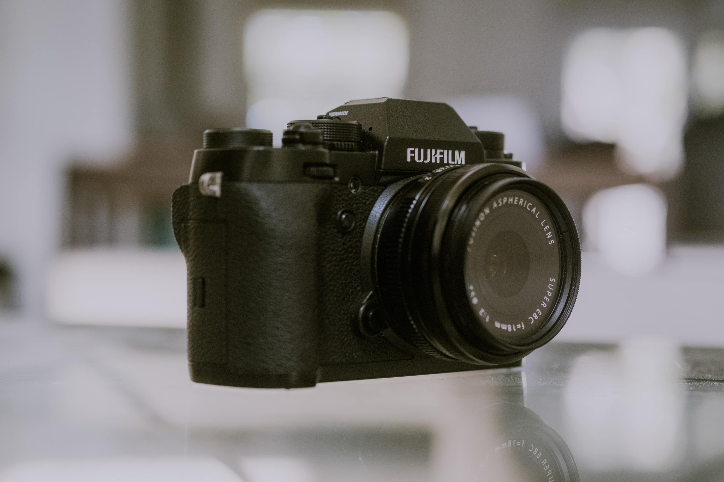 Fuji XF 18mm F2
