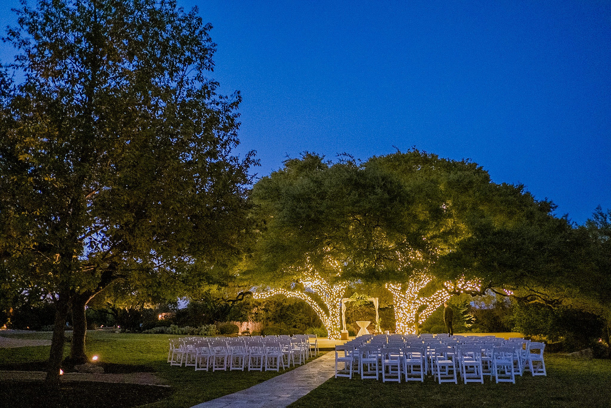 Antebellum Oaks Wedding Photographer